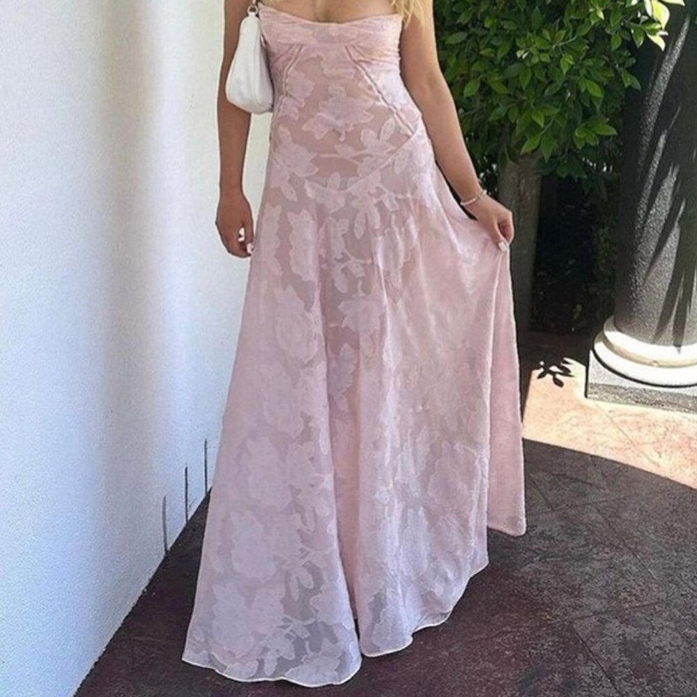 Romantic gauze light hook flower cutout dress